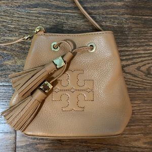 Tory Burch Bucket Croosbody